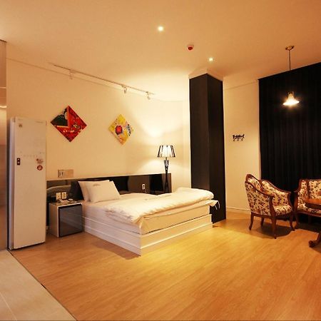 Hotel Insomnia Τεγκού Εξωτερικό φωτογραφία