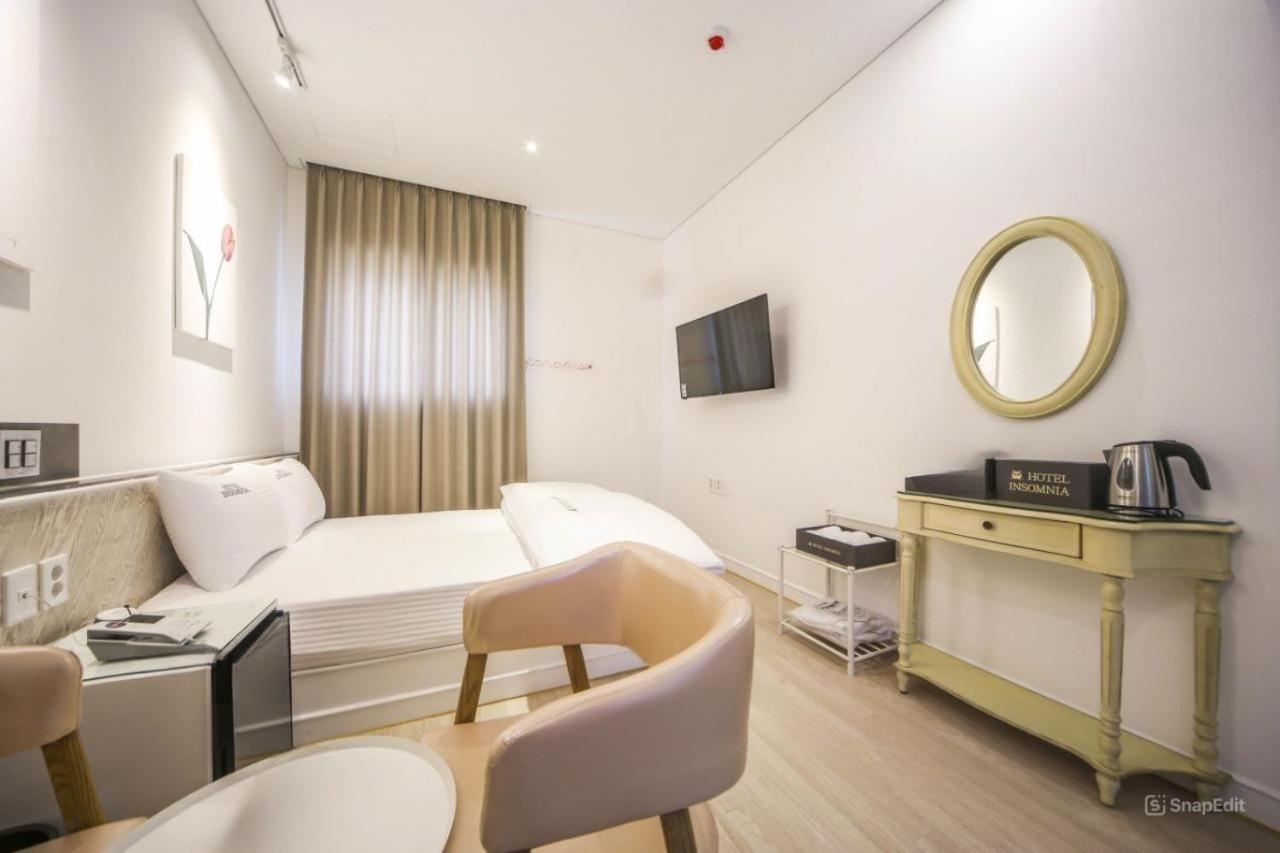 Hotel Insomnia Τεγκού Εξωτερικό φωτογραφία